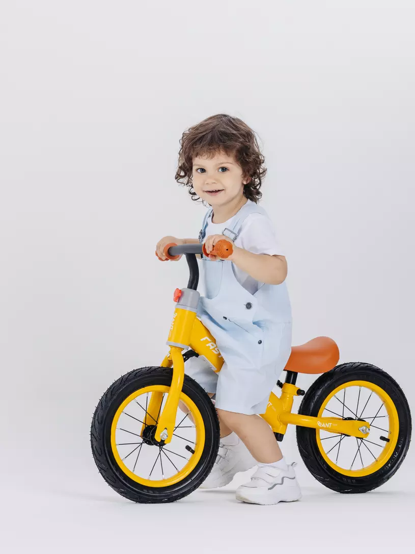 Беговел Rant Basic Faster Yellow