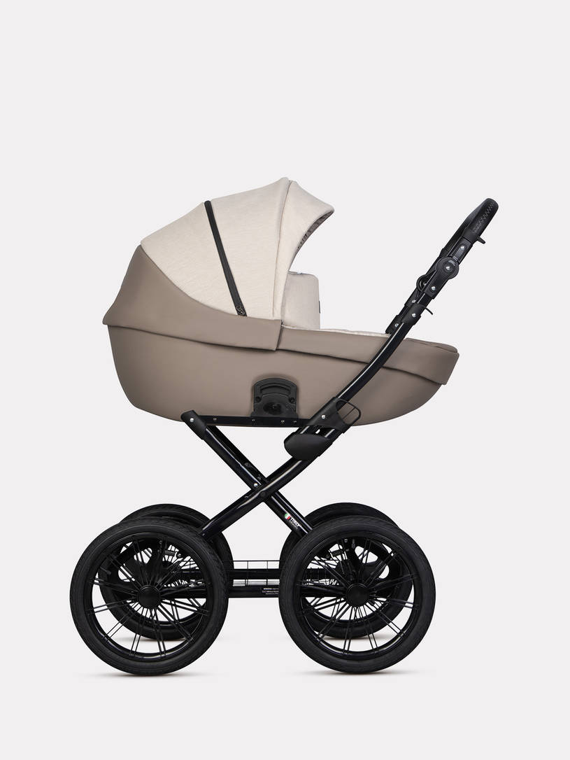 Коляска 2 в 1 Riko Basic Pacco Presige 06 Latte