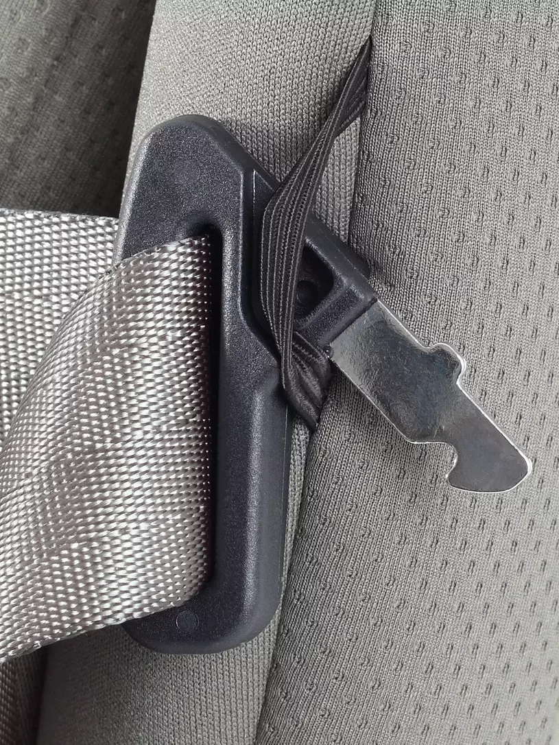 Автокресло Rant Basic Spark Next Isofix группа 1/2/3 (9-36 кг) Olive