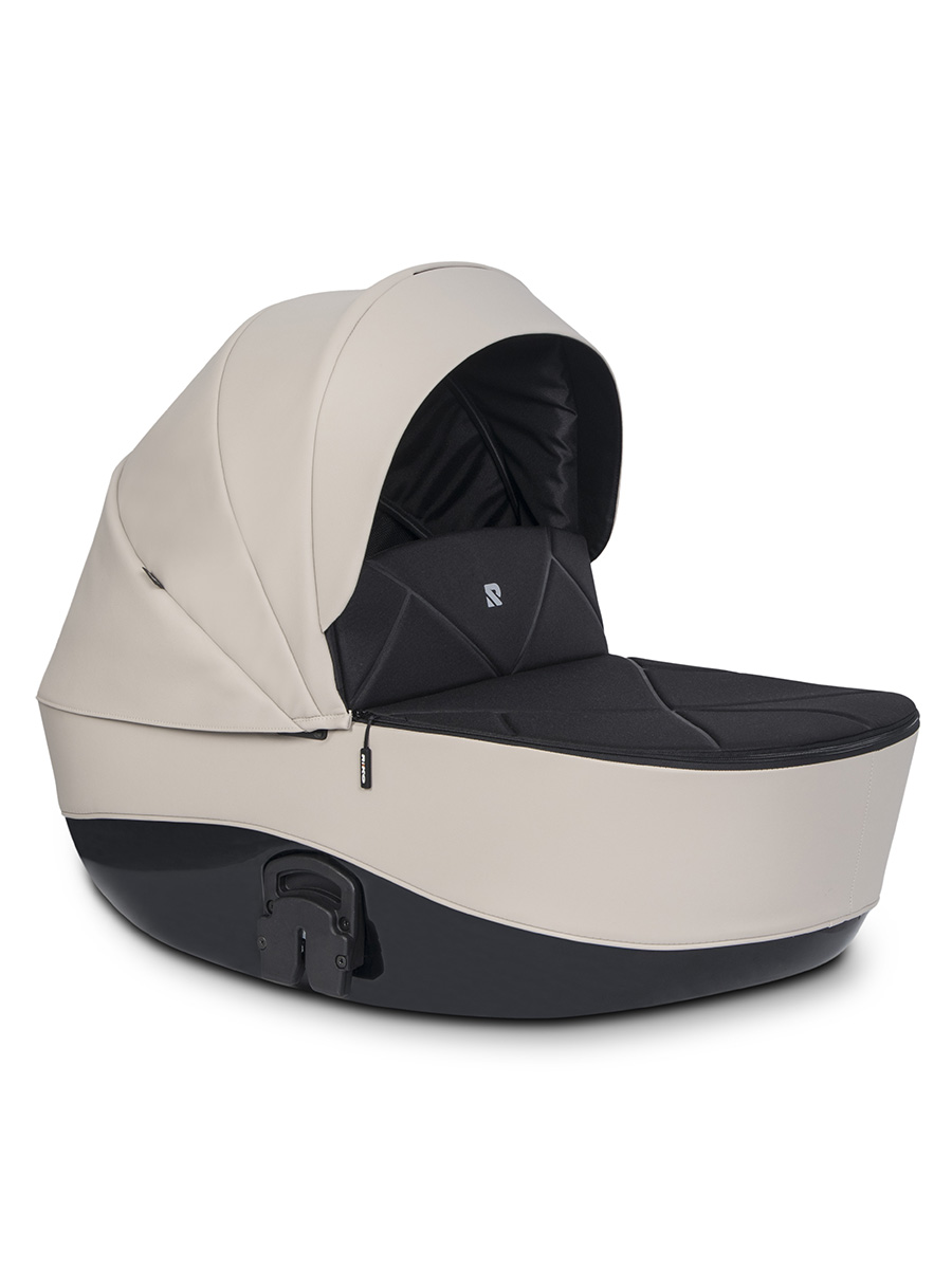 Коляска 3 в 1 Riko Brano Pro, 05 Sand