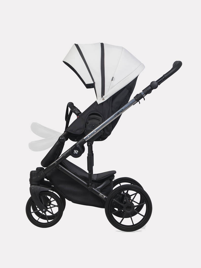 Коляска 2 в 1 Riko Nano Thermo 02 White