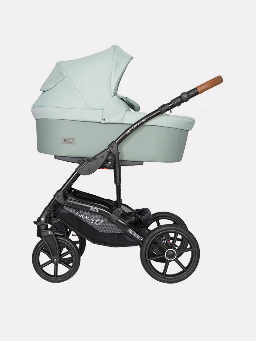 Коляска 2 в 1 Riko Basic Bella Life 02 Basil мятный