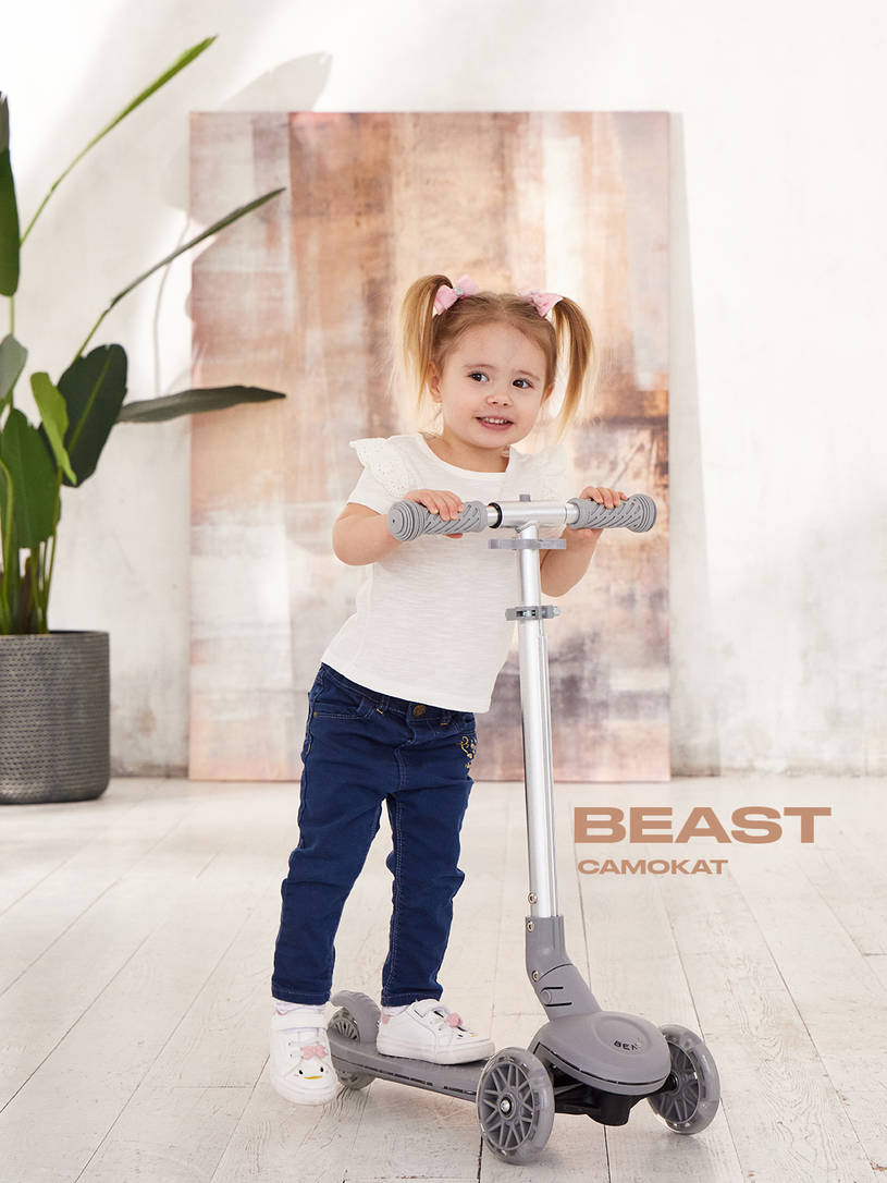 Самокат 3-х колесный Rant Beast Green