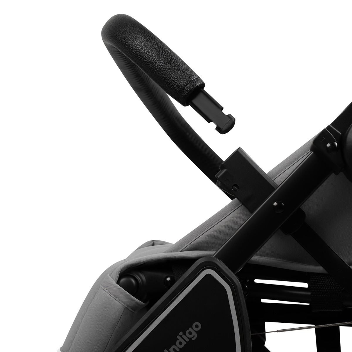 Коляска прогулочная Indigo VOLT светло-серый