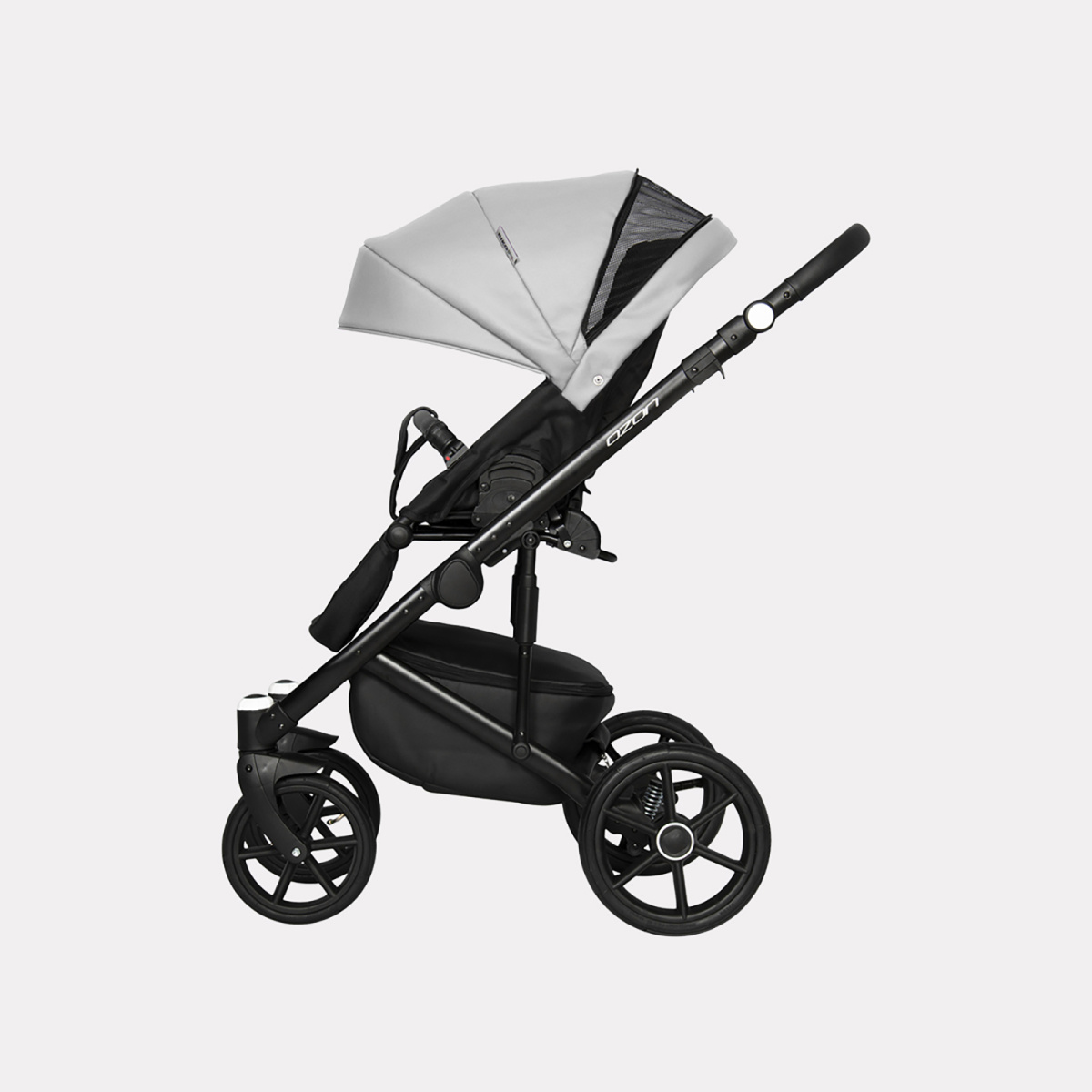Коляска 3 в 1 Riko Basic Ozon 05 светло-серый